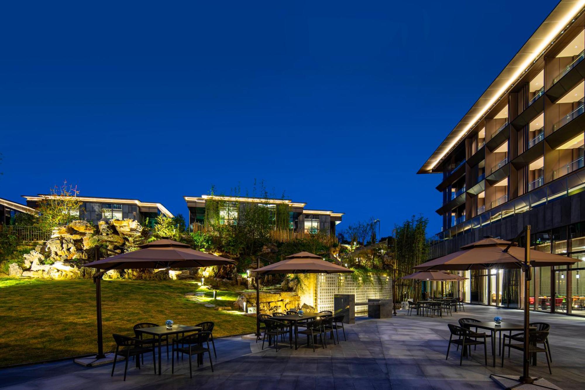 Hotel Indigo Suzhou Yangcheng Lake By Ihg Екстер'єр фото